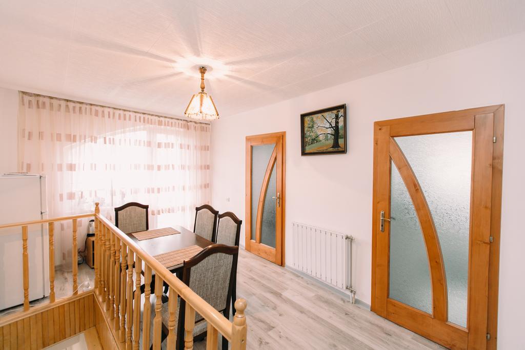 Apartments In Uzhgorod Номер фото