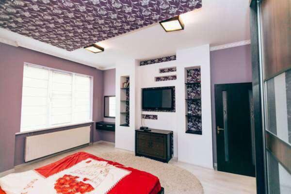 Apartments In Uzhgorod Экстерьер фото
